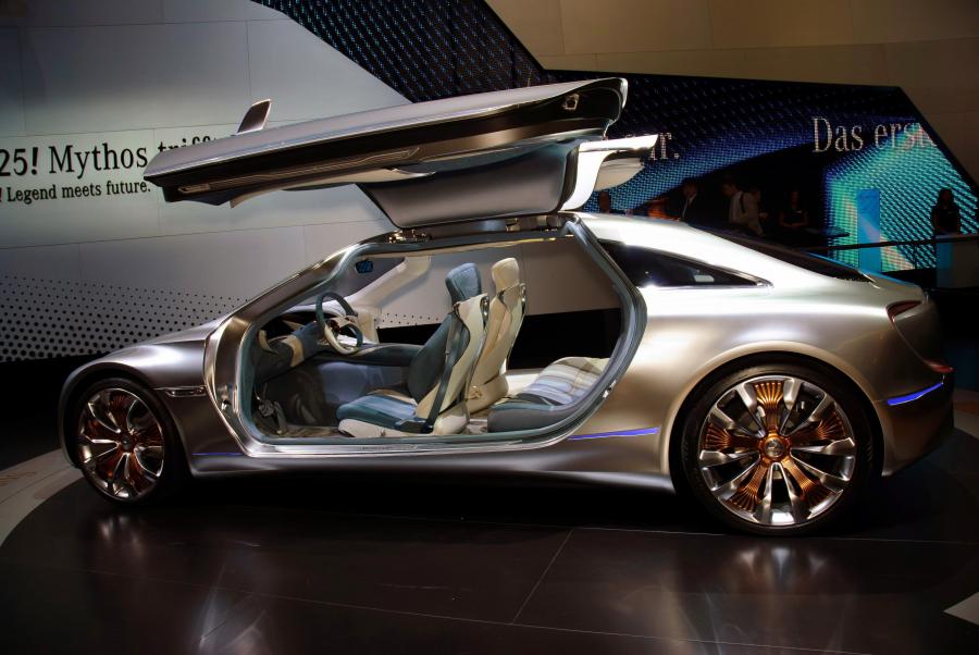  Mercedes-Benz F125 Concept 2011 года  (фото 14 из 109)